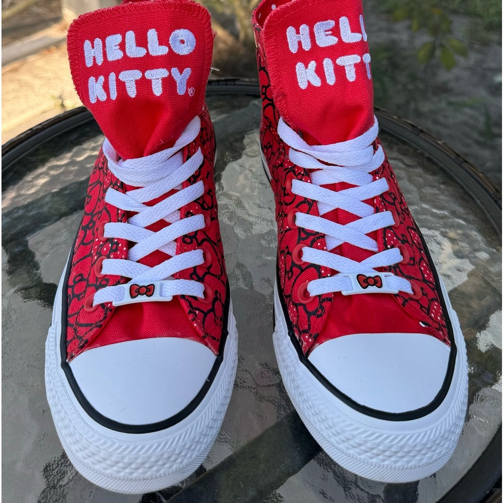 Hello kitty red unisex converse chuck taylor all star hi woman size 9/ men 7 New
